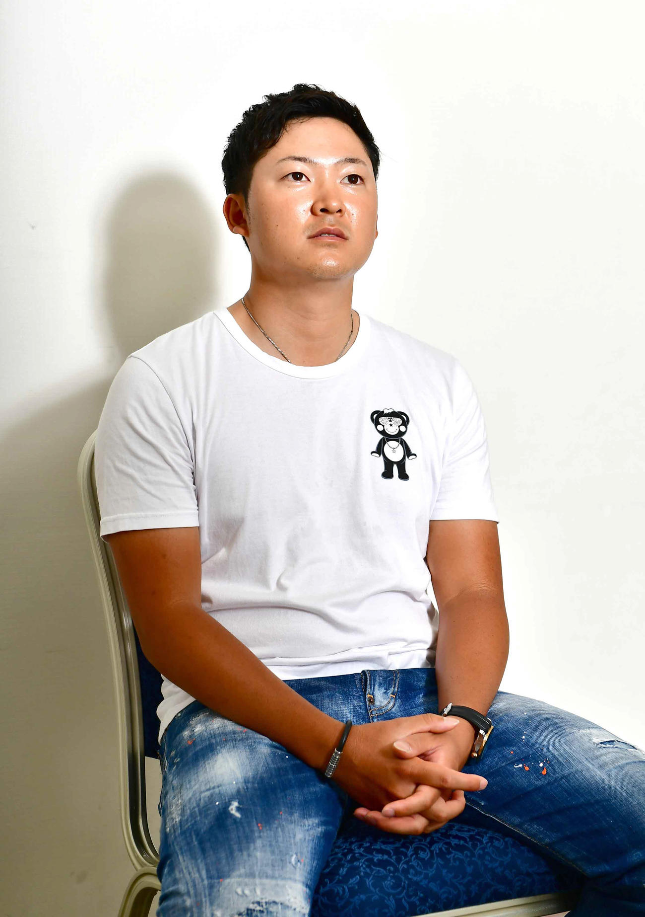 ツアー開幕に向けて抱負を語った男子ゴルフの今平（撮影・小沢裕）