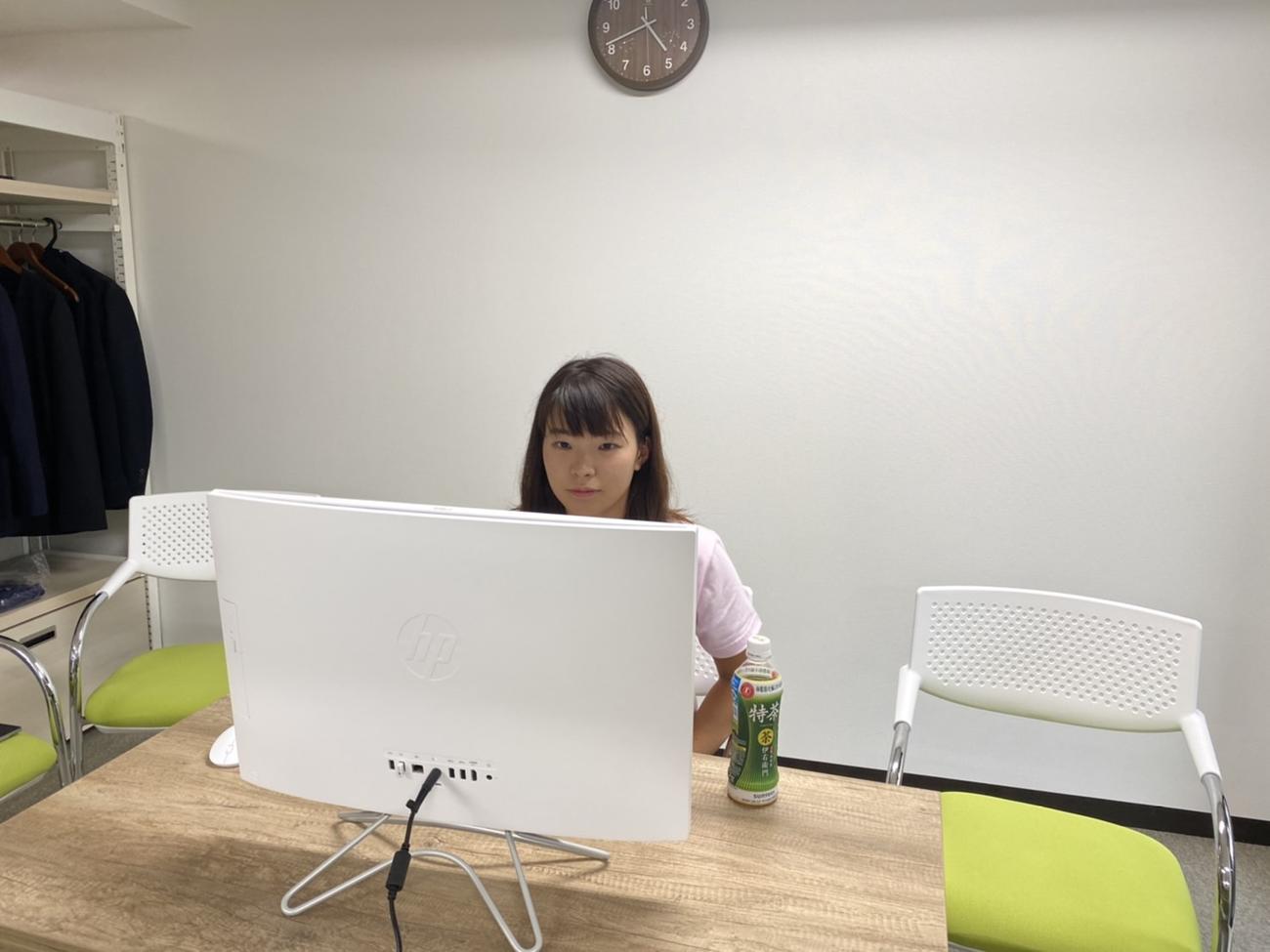オンライン会見を行った渋野（事務所提供）
