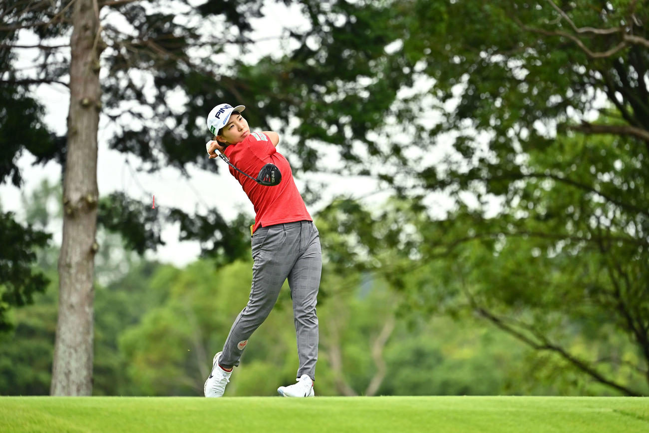 練習ラウンドに臨む渋野（Getty　Images／JLPGA提供）