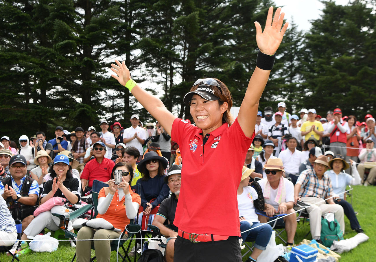 昨年のNEC軽井沢72ゴルフトーナメントを制した穴井詩（2019年8月18日撮影）