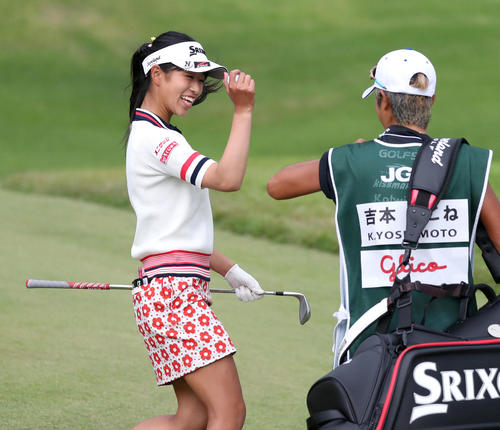 吉本ここね初のトップ10 テレビ映る位置で緊張 国内女子ゴルフ写真ニュース 日刊スポーツ