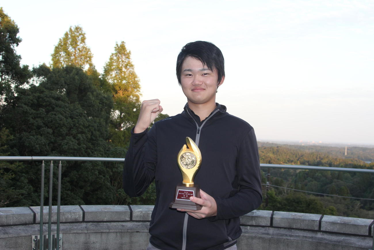 個人の部で優勝した清水拳斗（埼玉・東浦和）