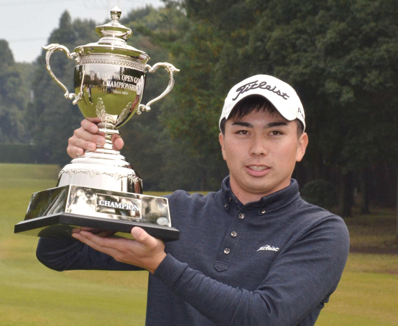 第1回柏オープンゴルフ選手権で優勝した上野晃紀