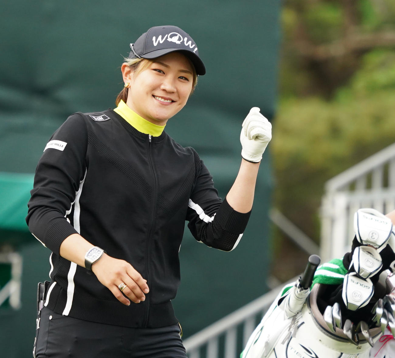 1番、スタートする成田美寿々（撮影・清水貴仁）