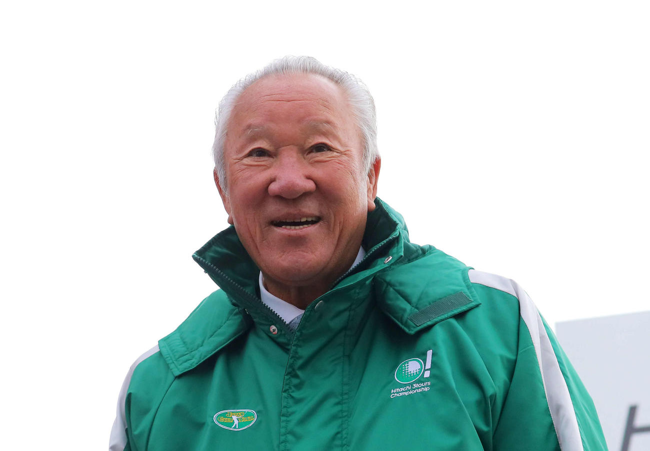 青木功（撮影・河田真司）
