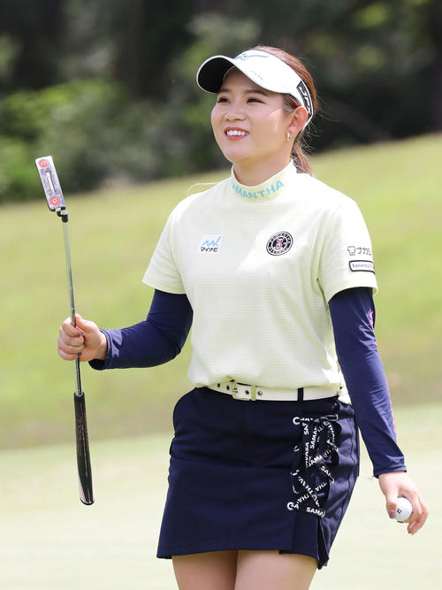 エイミー コガ 佐伯三貴 永井花奈 森田遥ら 女子プロ第２日写真特集 ゴルフライブ速報写真ニュース 日刊スポーツ