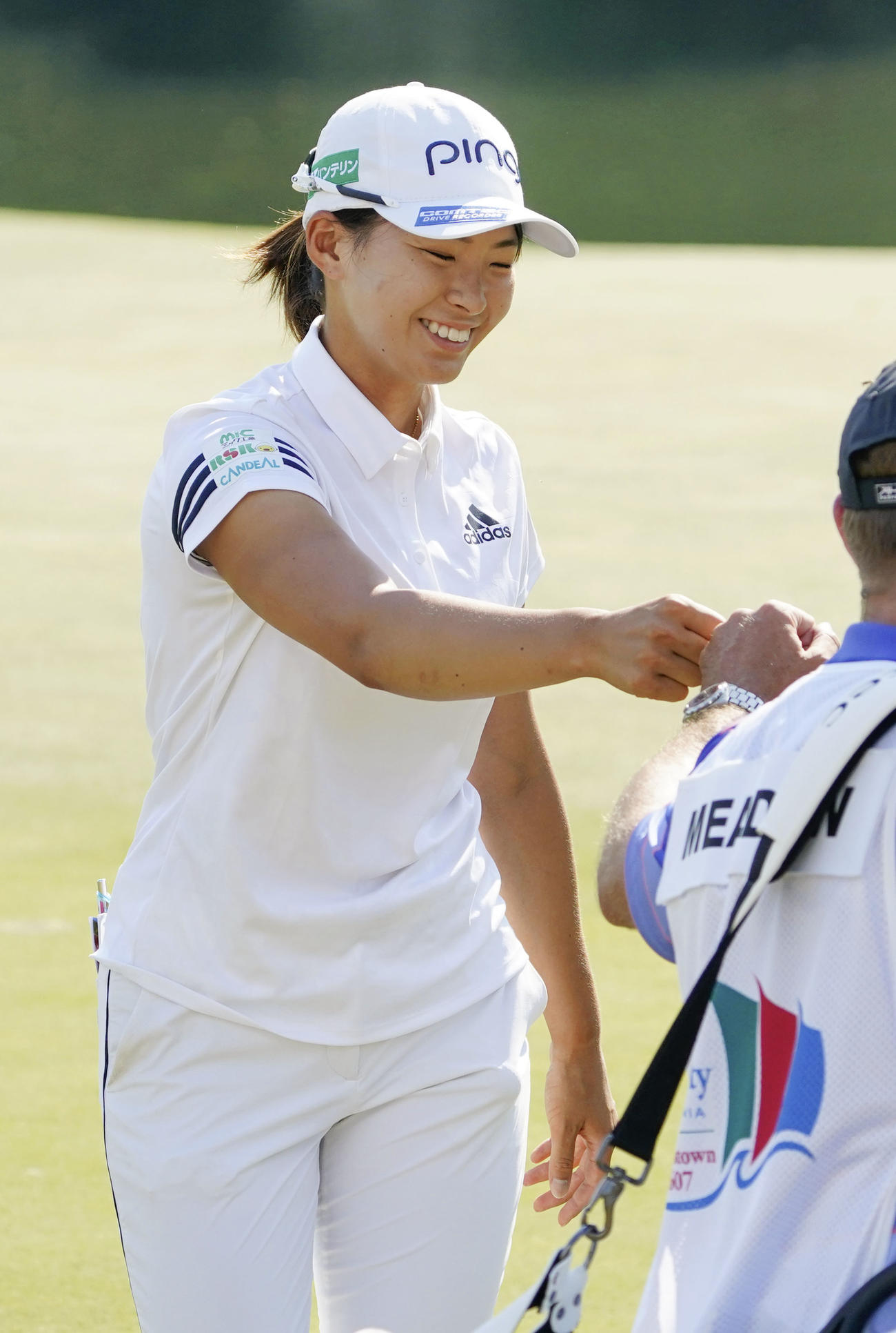 最終ラウンド、ホールアウトした渋野日向子。通算1アンダーで31位（共同）
