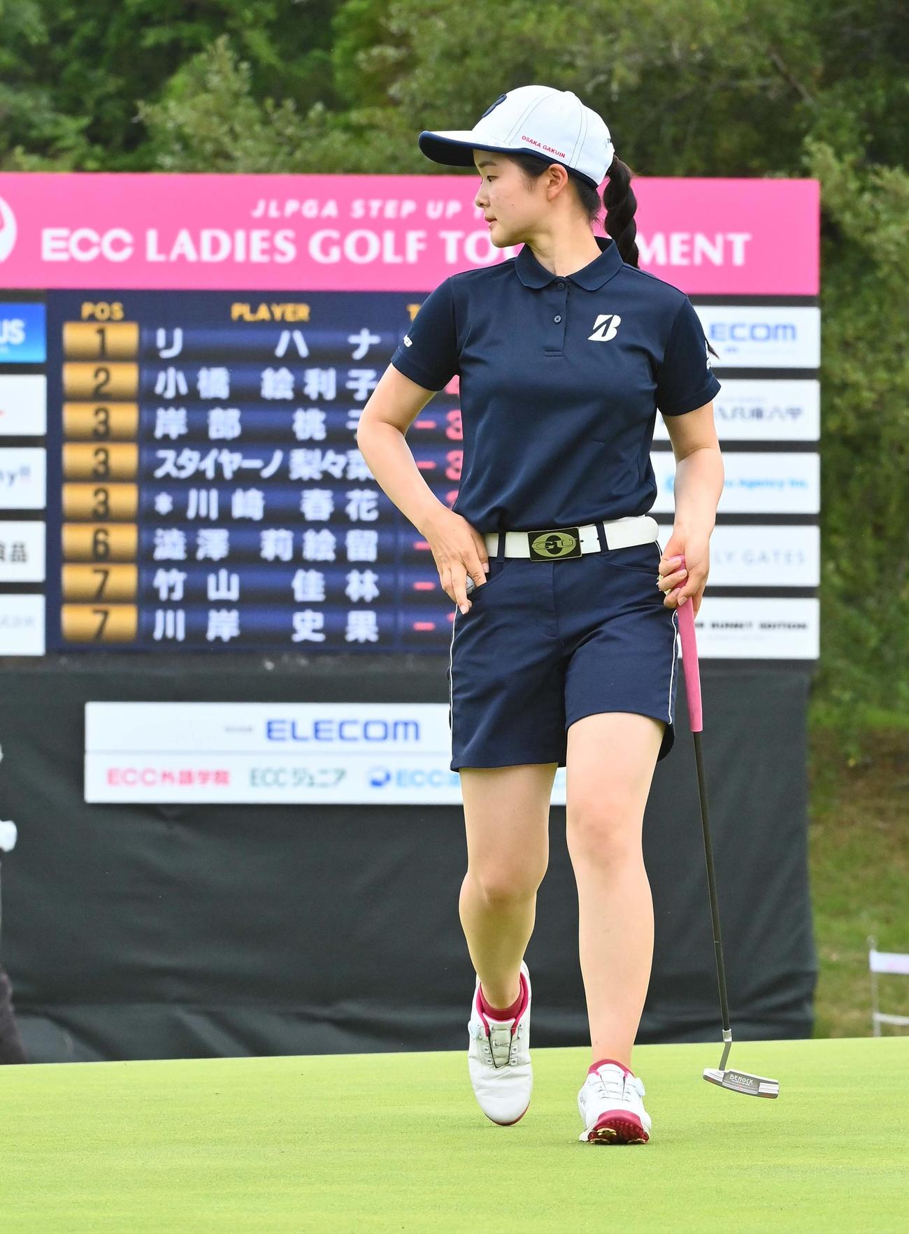 3位タイでホールアウトした川崎春花（撮影・上田博志）