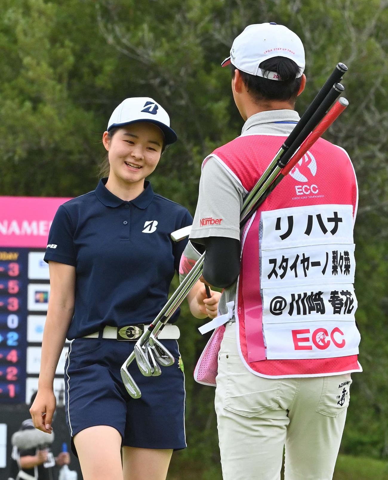 3位タイでホールアウトした川崎春花（撮影・上田博志）