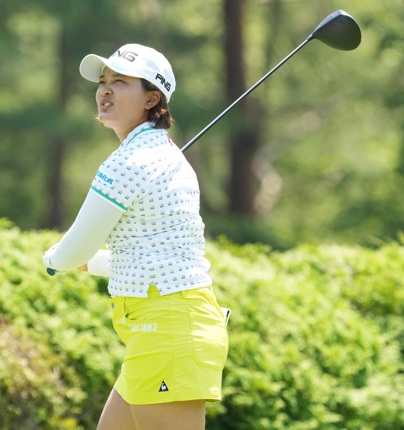 宮里藍サントリー・レディースオープン練習日　練習ラウンドを行う鈴木愛（撮影・清水貴仁）