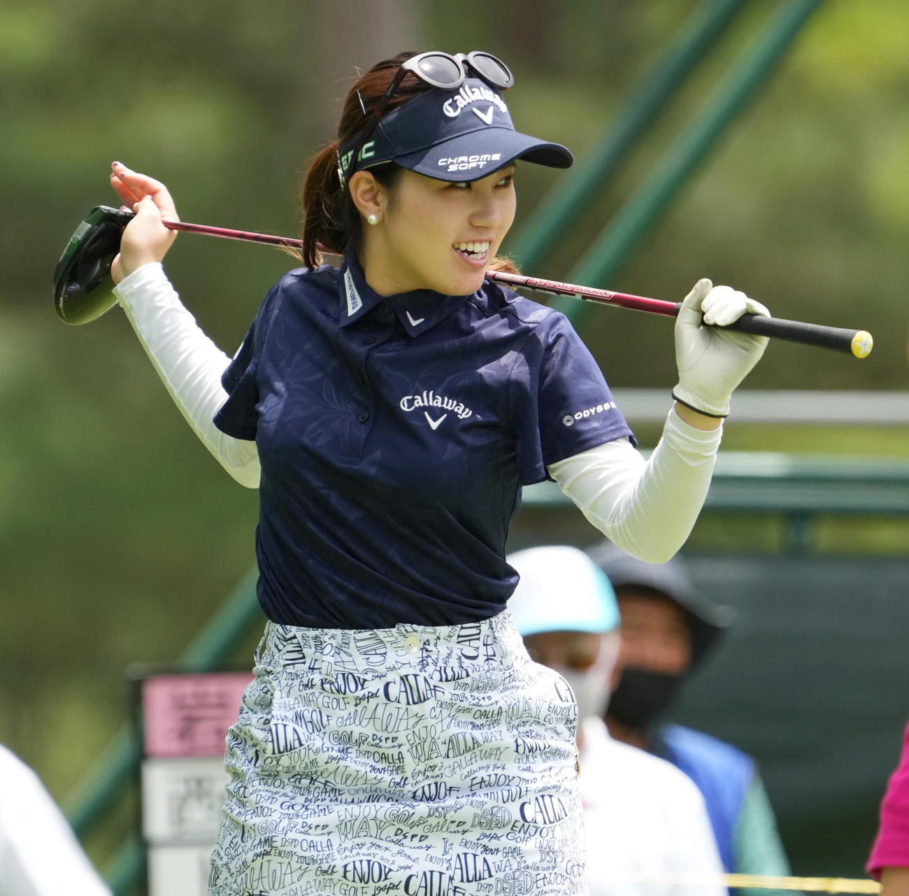 1番、スタート準備する西村優菜（撮影・清水貴仁）