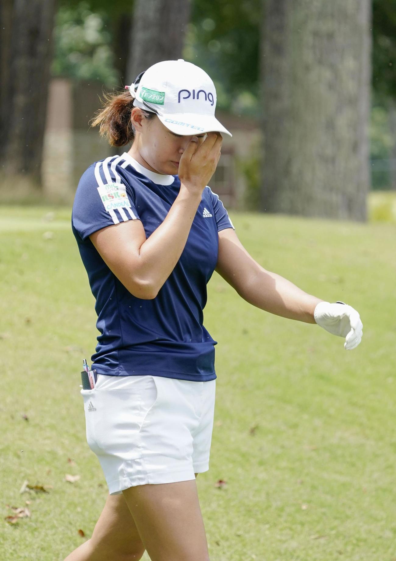 第3ラウンド、17番で9打目でグリーンオンした渋野日向子（共同）