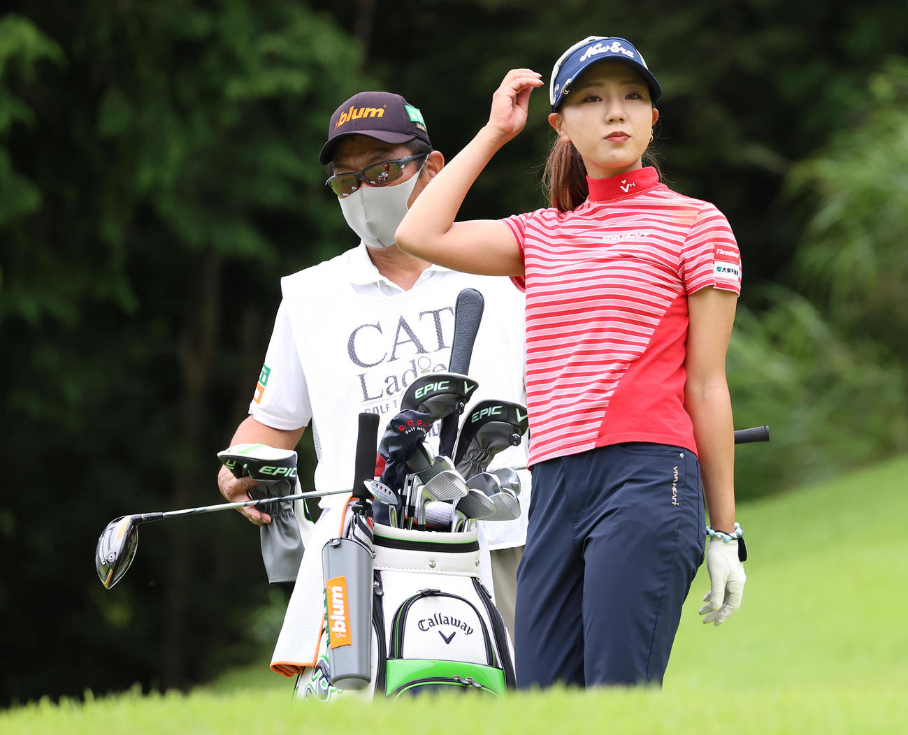 2番、ティーショットを放った宮田（撮影・河野匠）