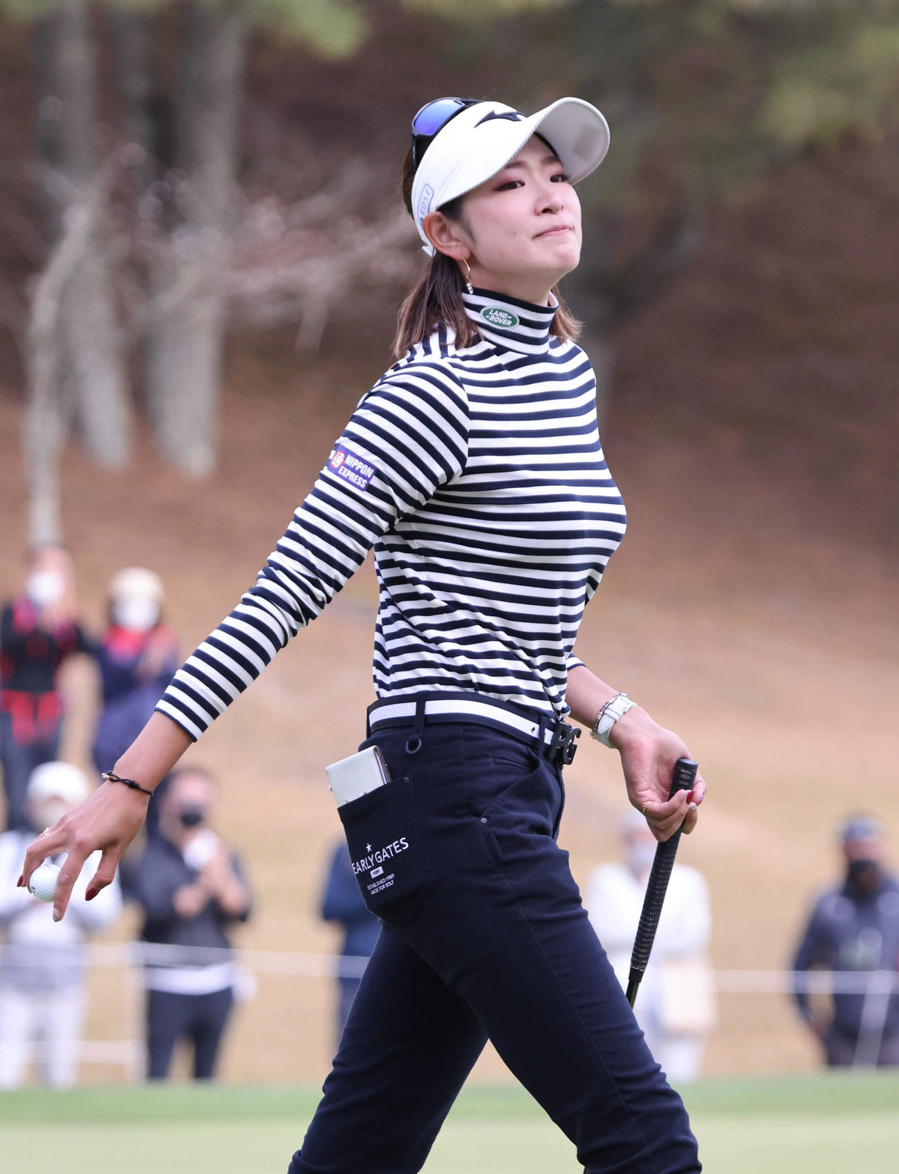 優勝を決めた原英莉花（撮影・加藤孝規）