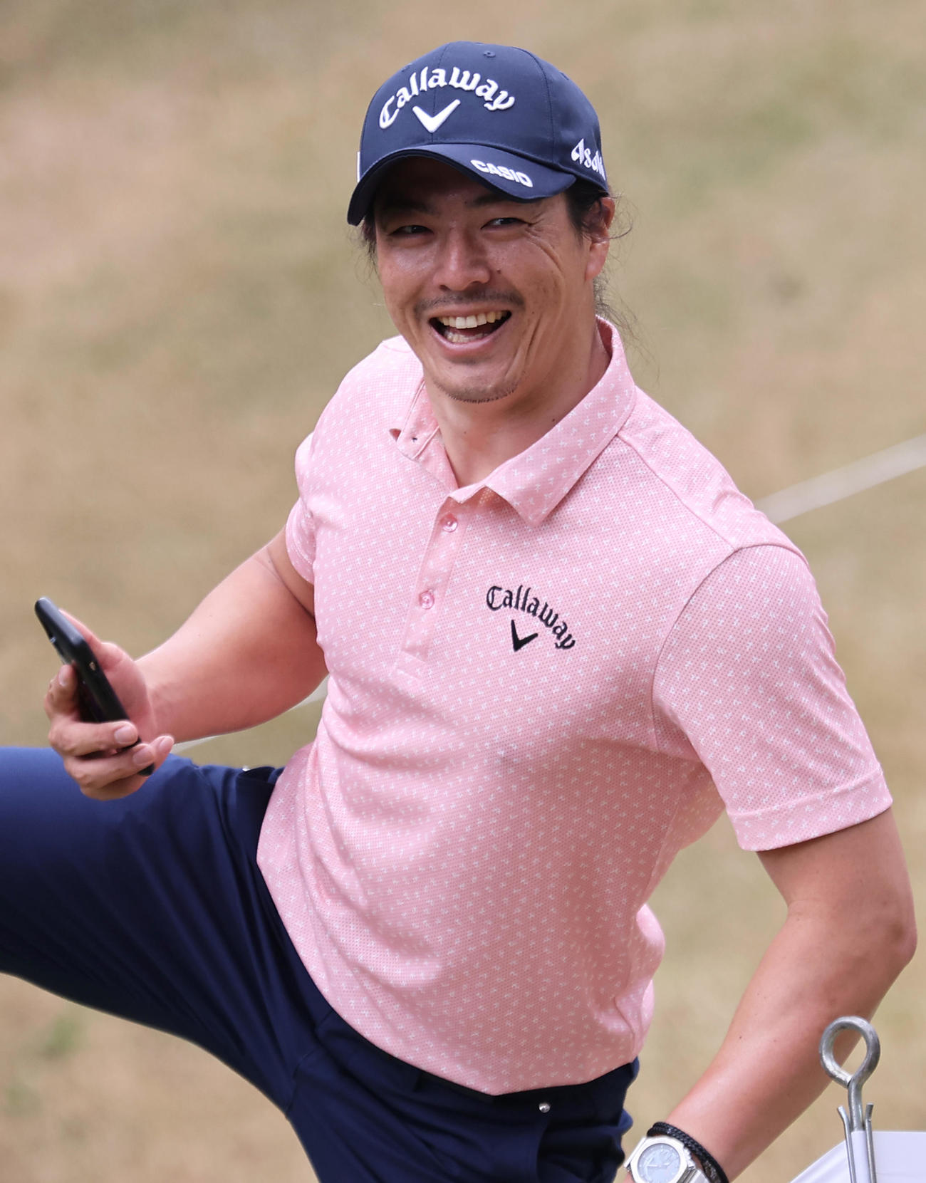練習ラウンドを前にリラックスした表情の石川遼（撮影・上山淳一）