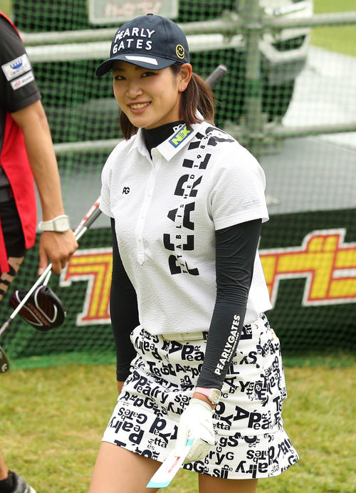 原英莉花が約５センチ髪切った 不安視された腰痛など体調面は 全然不安がない 国内女子ゴルフ写真ニュース 日刊スポーツ