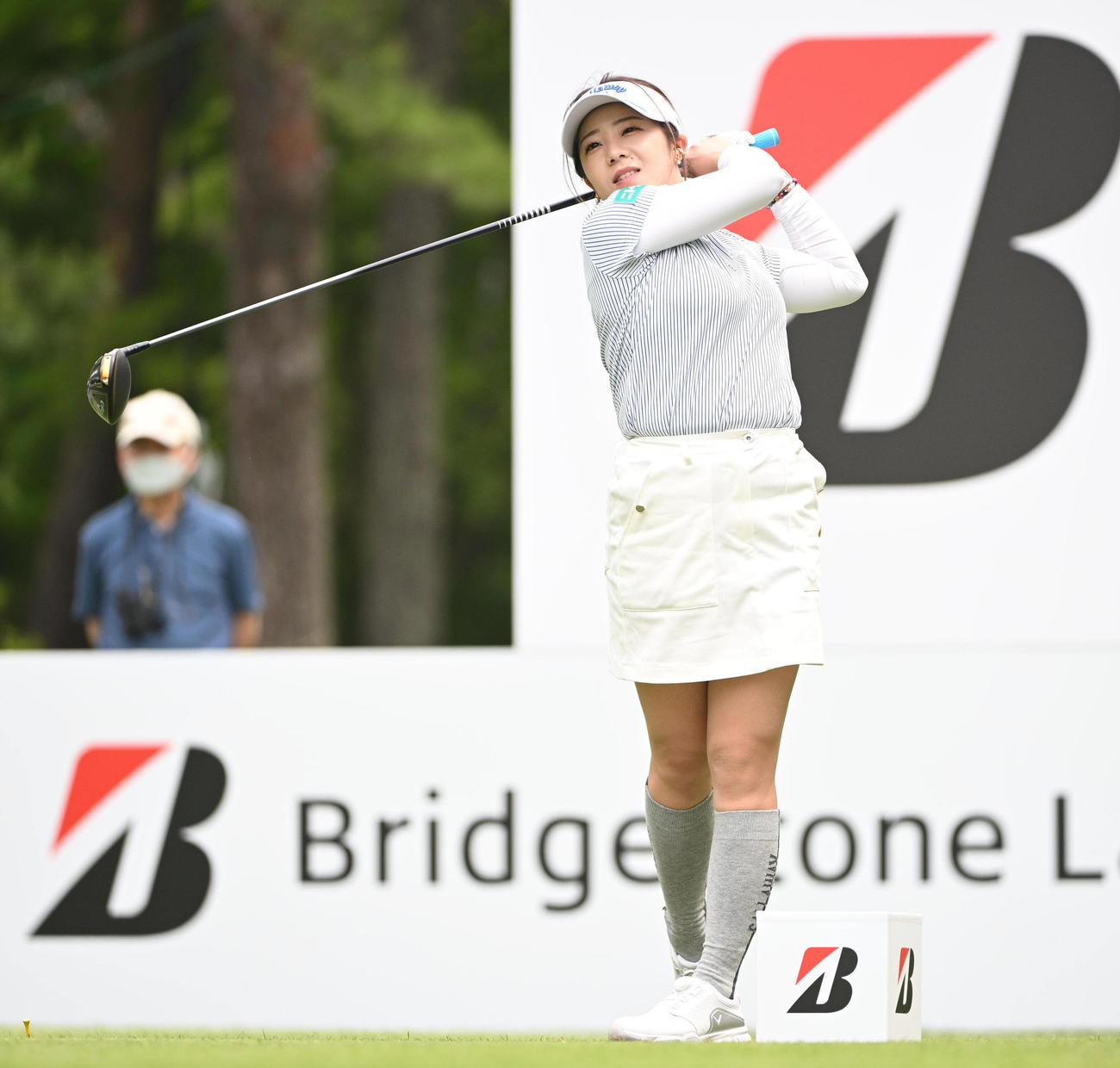 18番、ティーショットを放つ田中瑞希（撮影・滝沢徹郎）