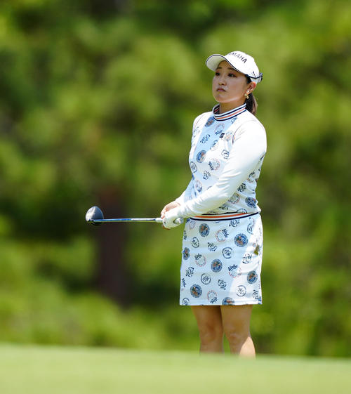 12番、アプローチショットを放った高木（撮影・江口和貴）