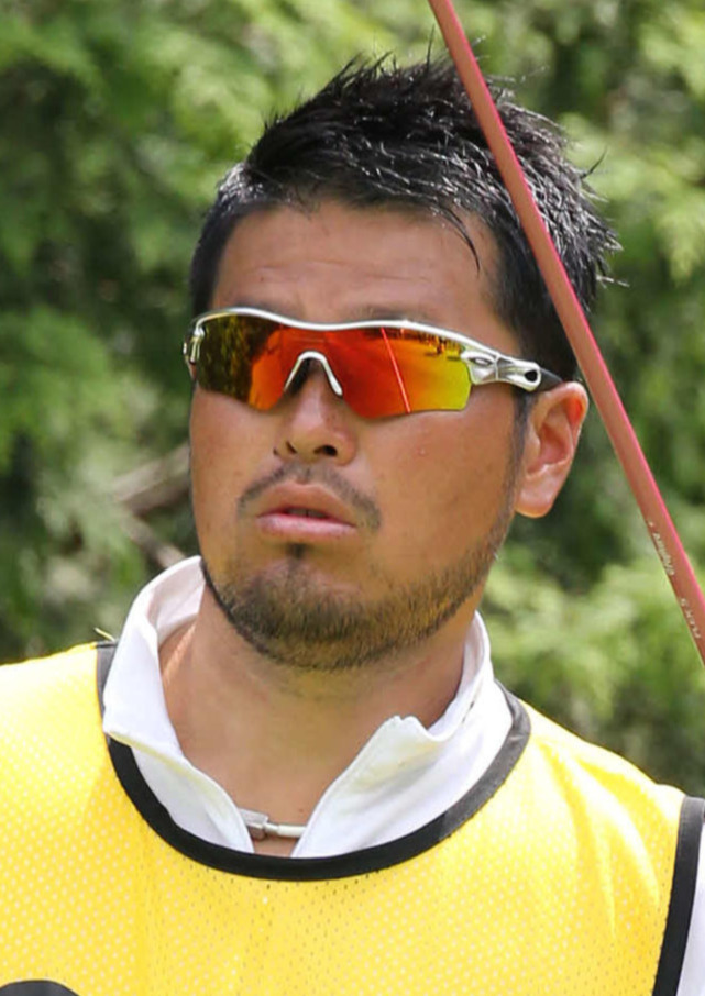大江順一キャディー＝2015年7月24日
