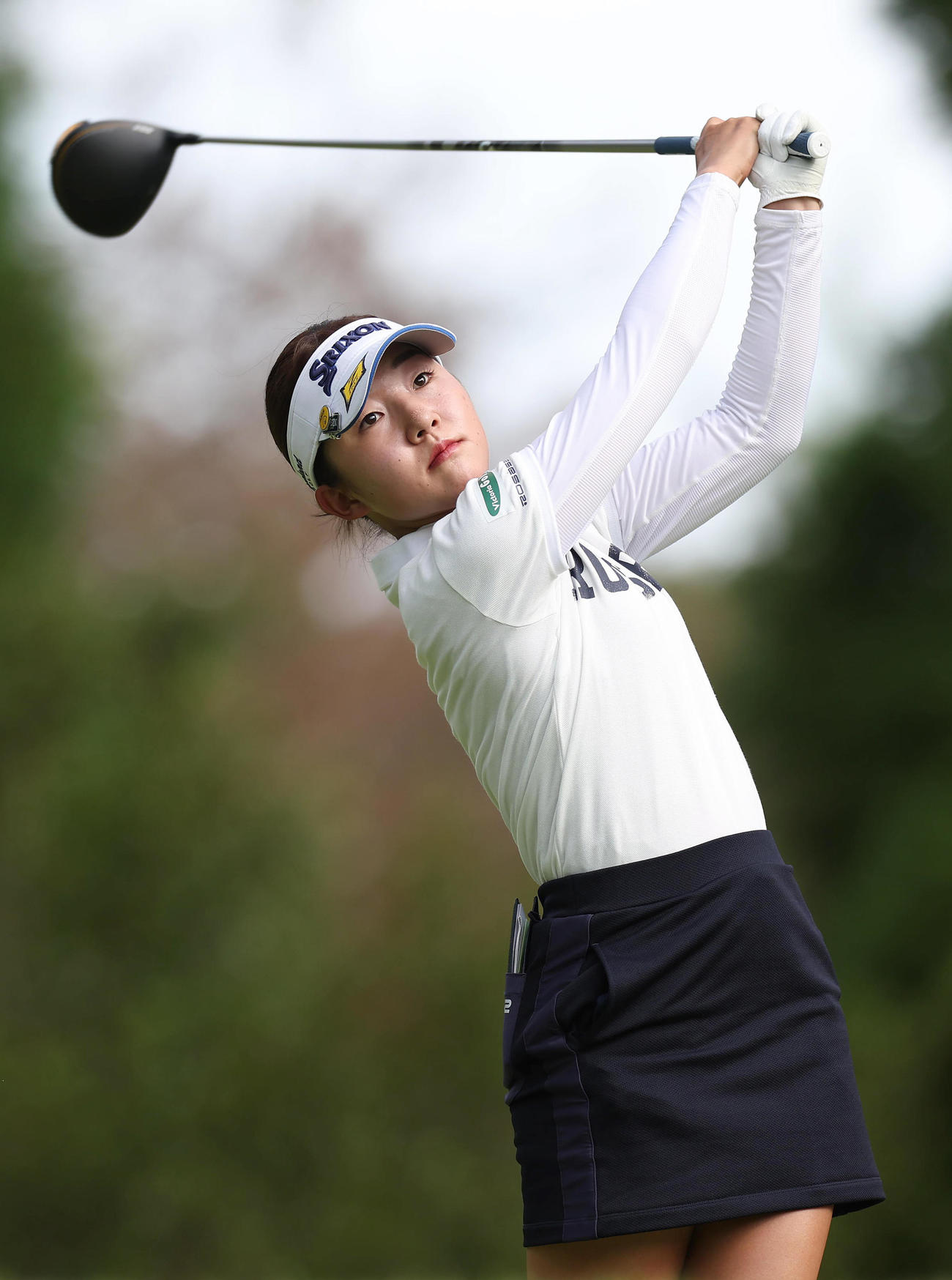 2番、ティーショットを放つ岸部（撮影・前田充）