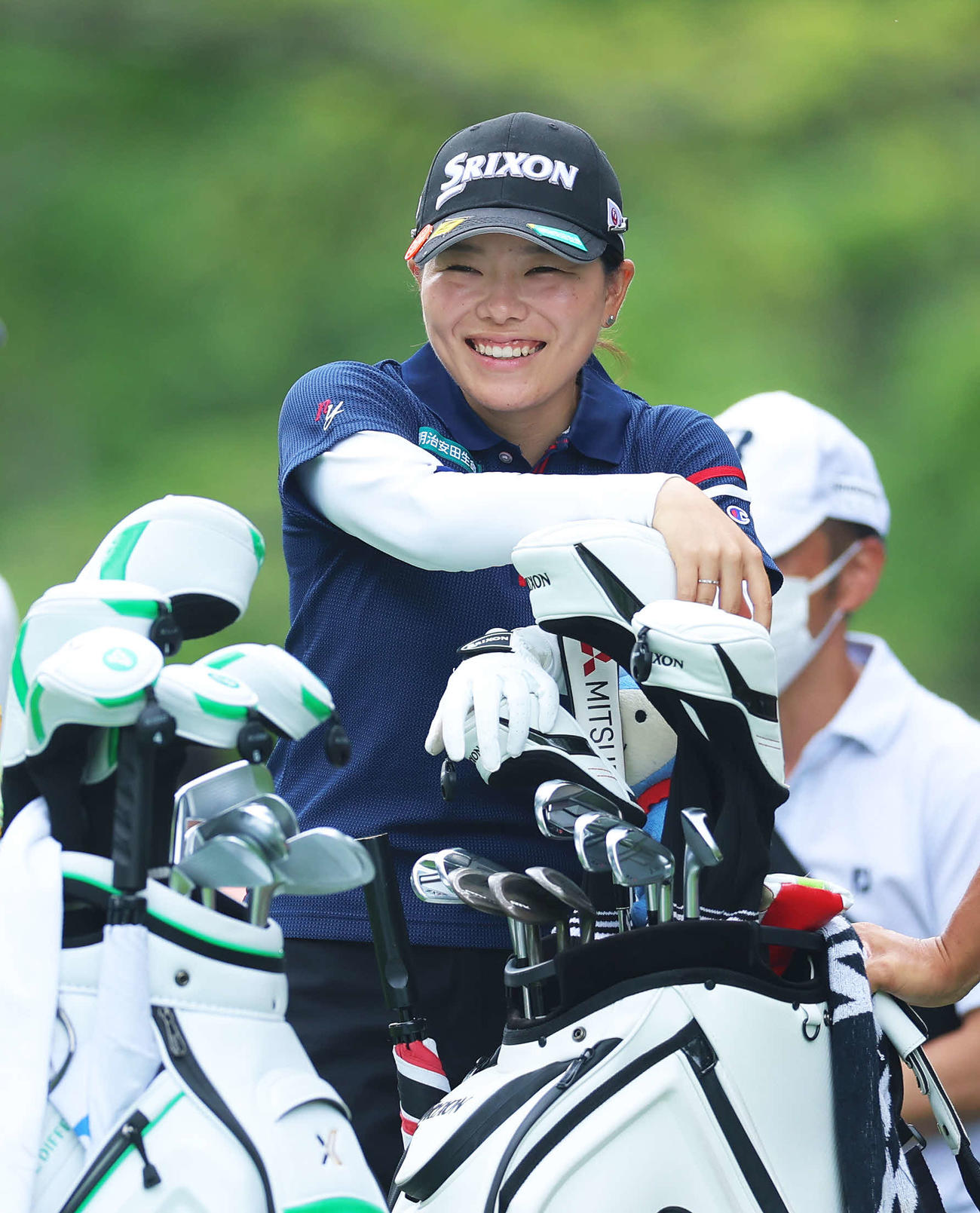 3番、笑顔を見せる勝（撮影・河田真司）