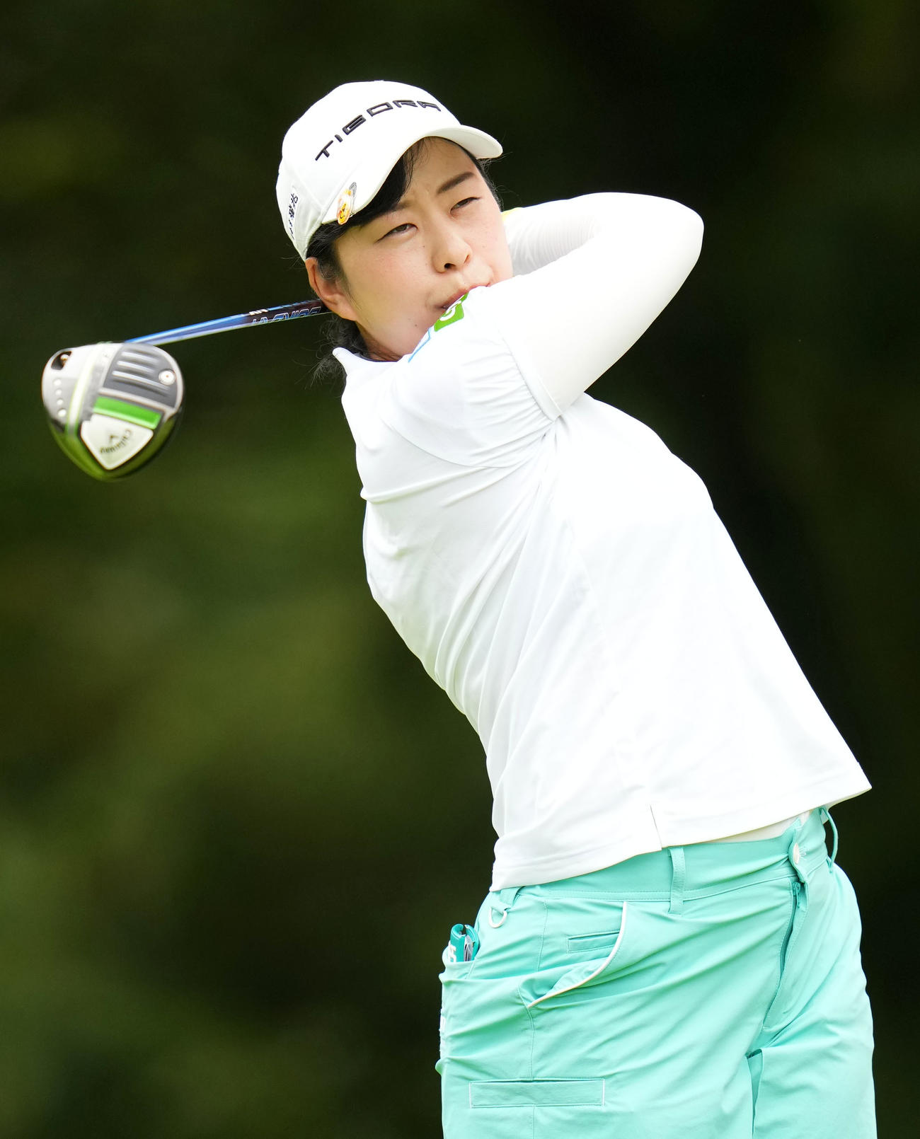3番、ティーショットを放つ黄（撮影・横山健太）