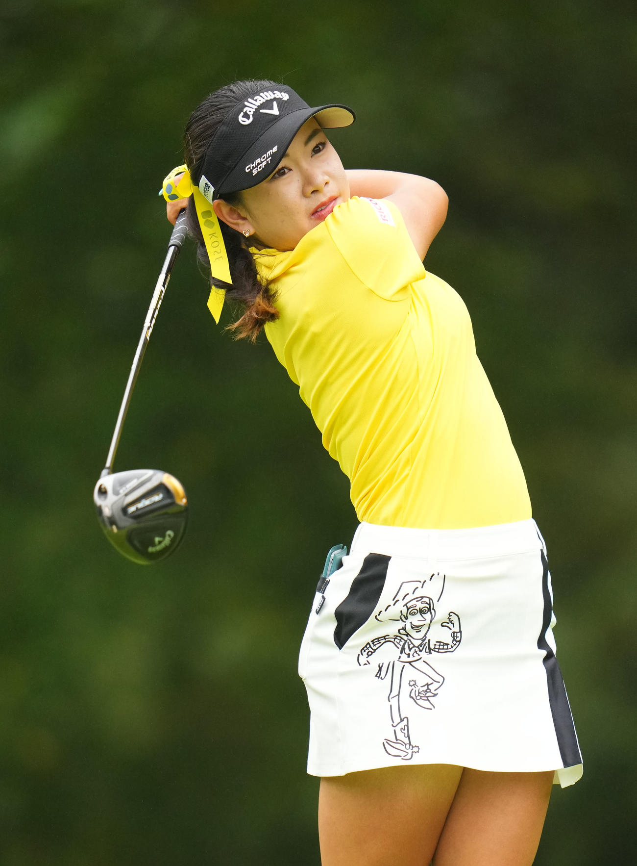 3番、ティーショットを放つ河本（撮影・横山健太）