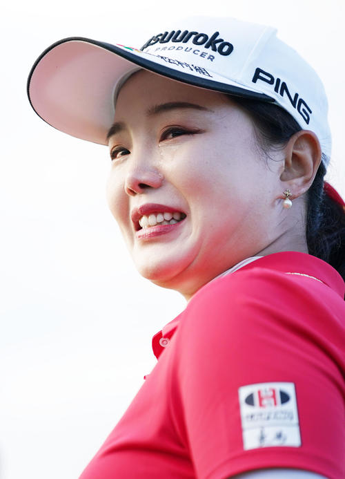 優勝を果たし涙を流すユウティン（撮影・横山健太）