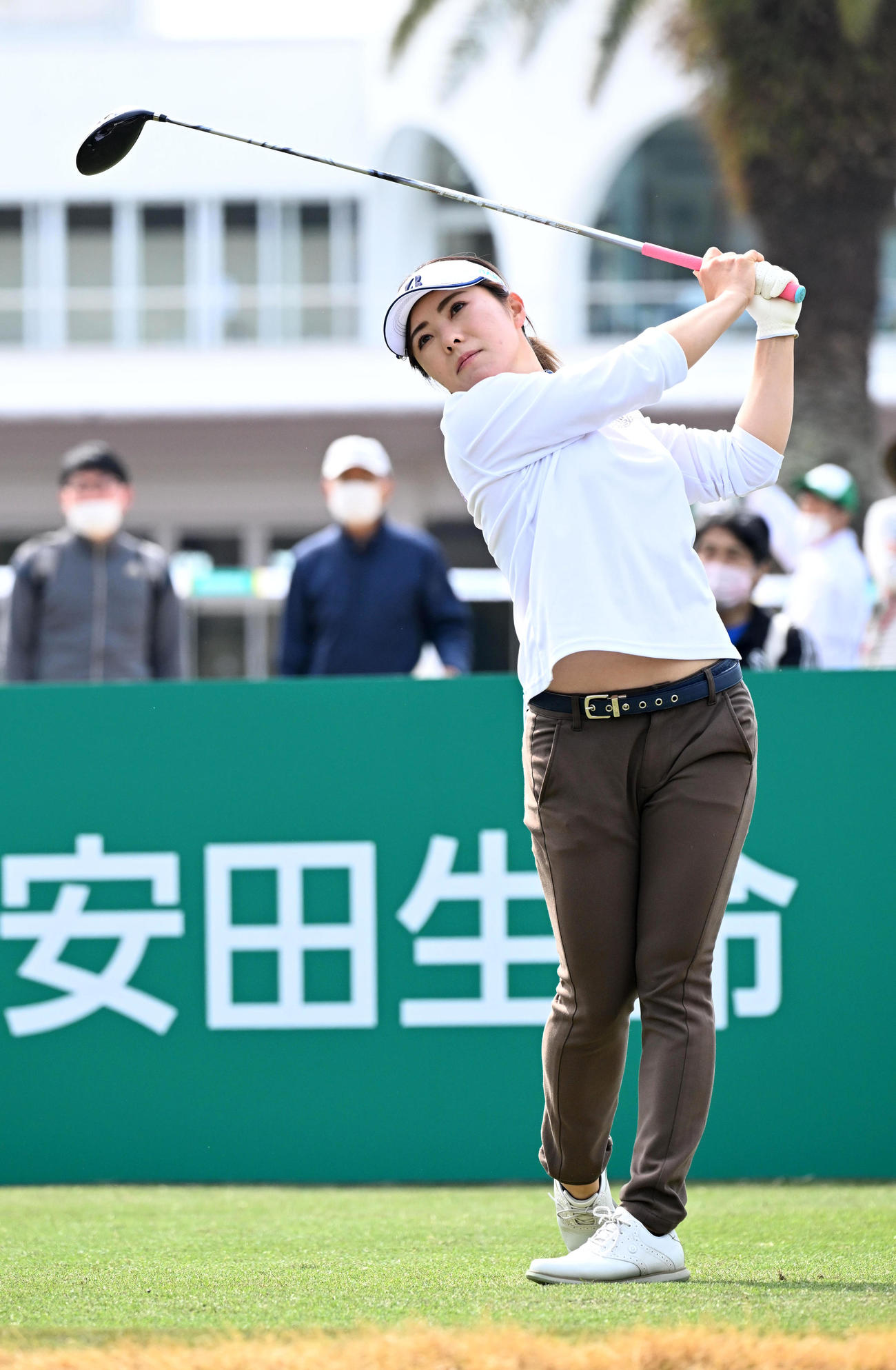 https://www.nikkansports.com/sports/golf/news/img/202303090000940-w1300_0.jpg