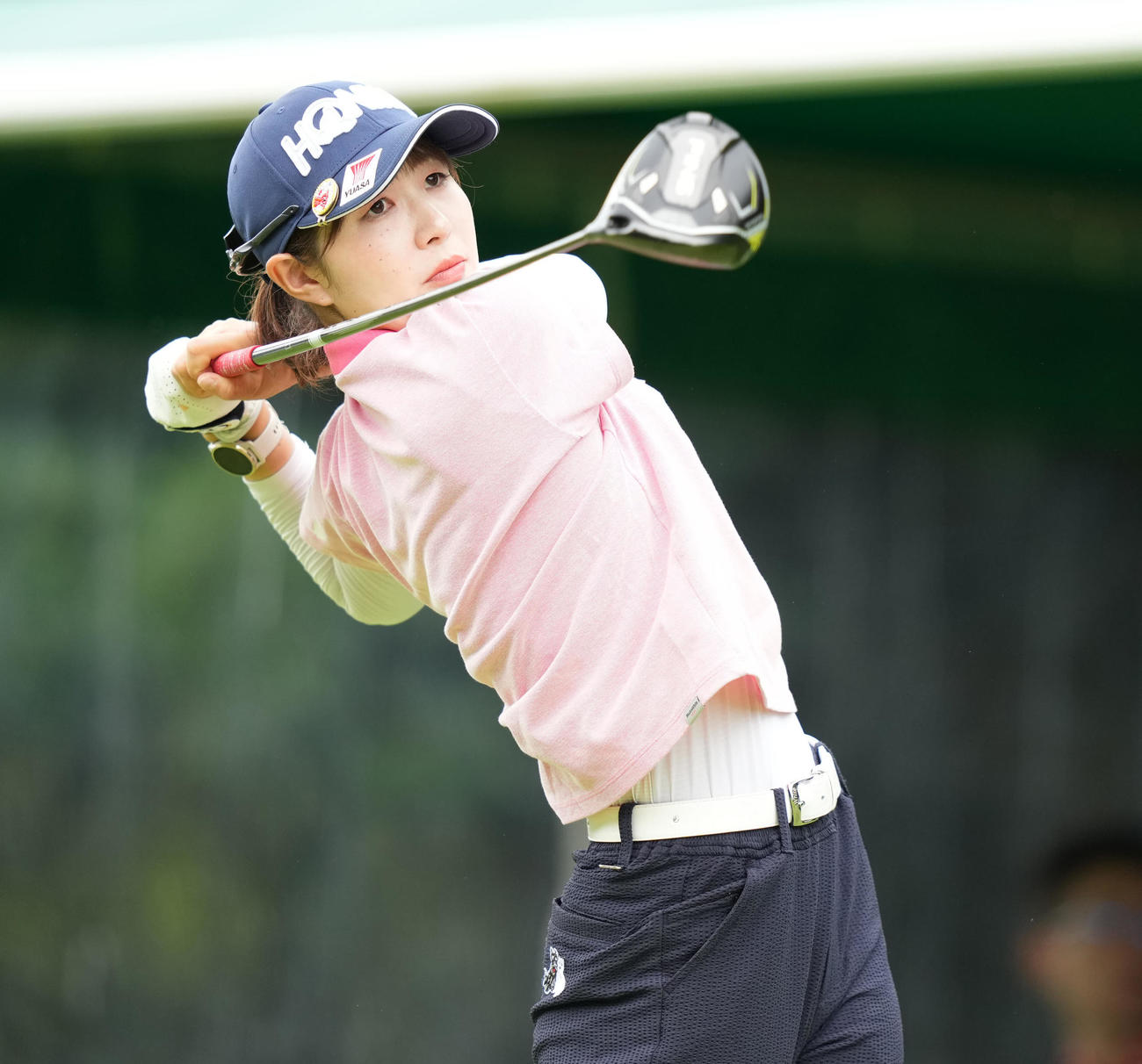 10番、ティーショットを放つ蛭田みな美（撮影・鈴木みどり）
