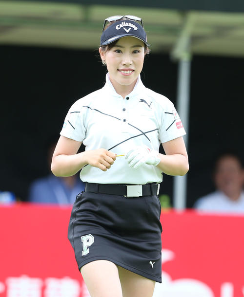 1番、笑顔で移動する木村（撮影・冨田成美）