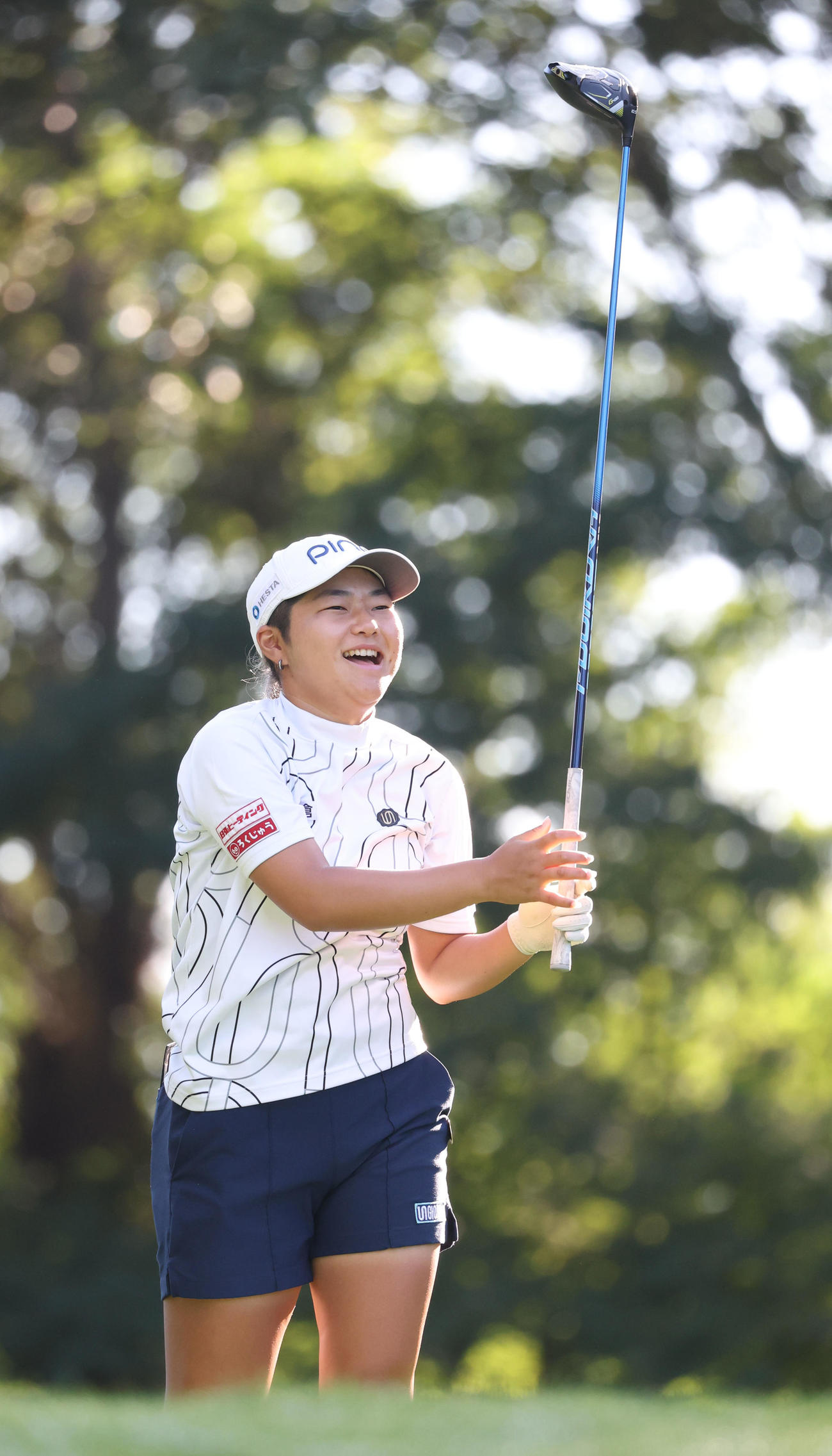 11番、ティーショットを放つ宮沢美咲（撮影・佐藤翔太）