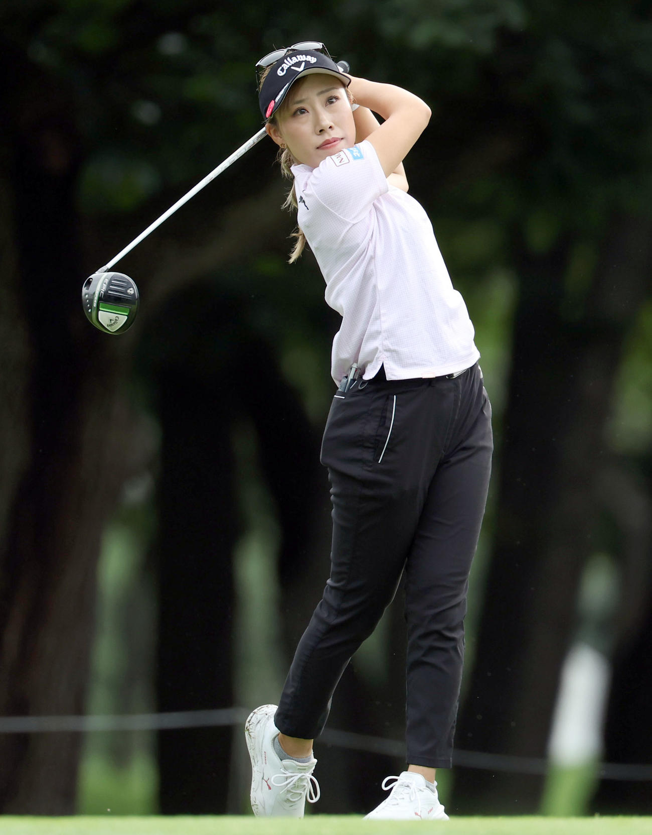3番、ティーショットを放つ木村彩子（撮影・佐藤翔太）