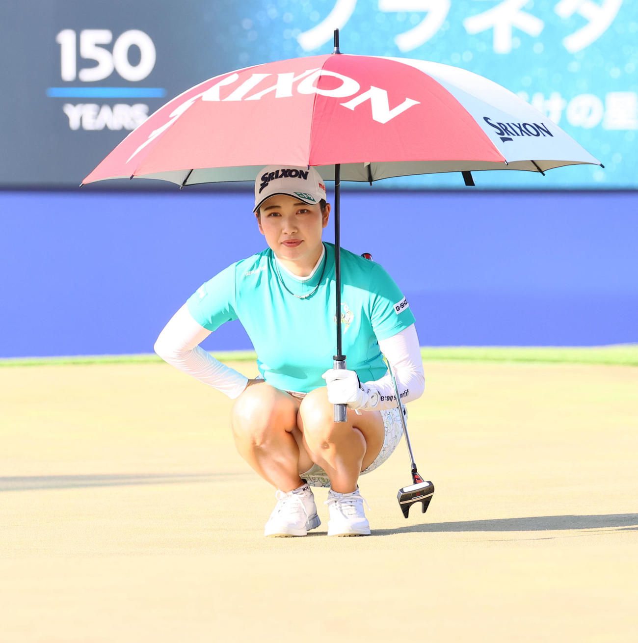 18番　ラインを読む小祝（撮影・冨田成美）