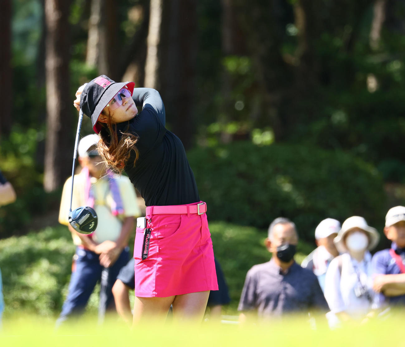 11番　ティーショットを放つ原英（撮影・冨田成美）