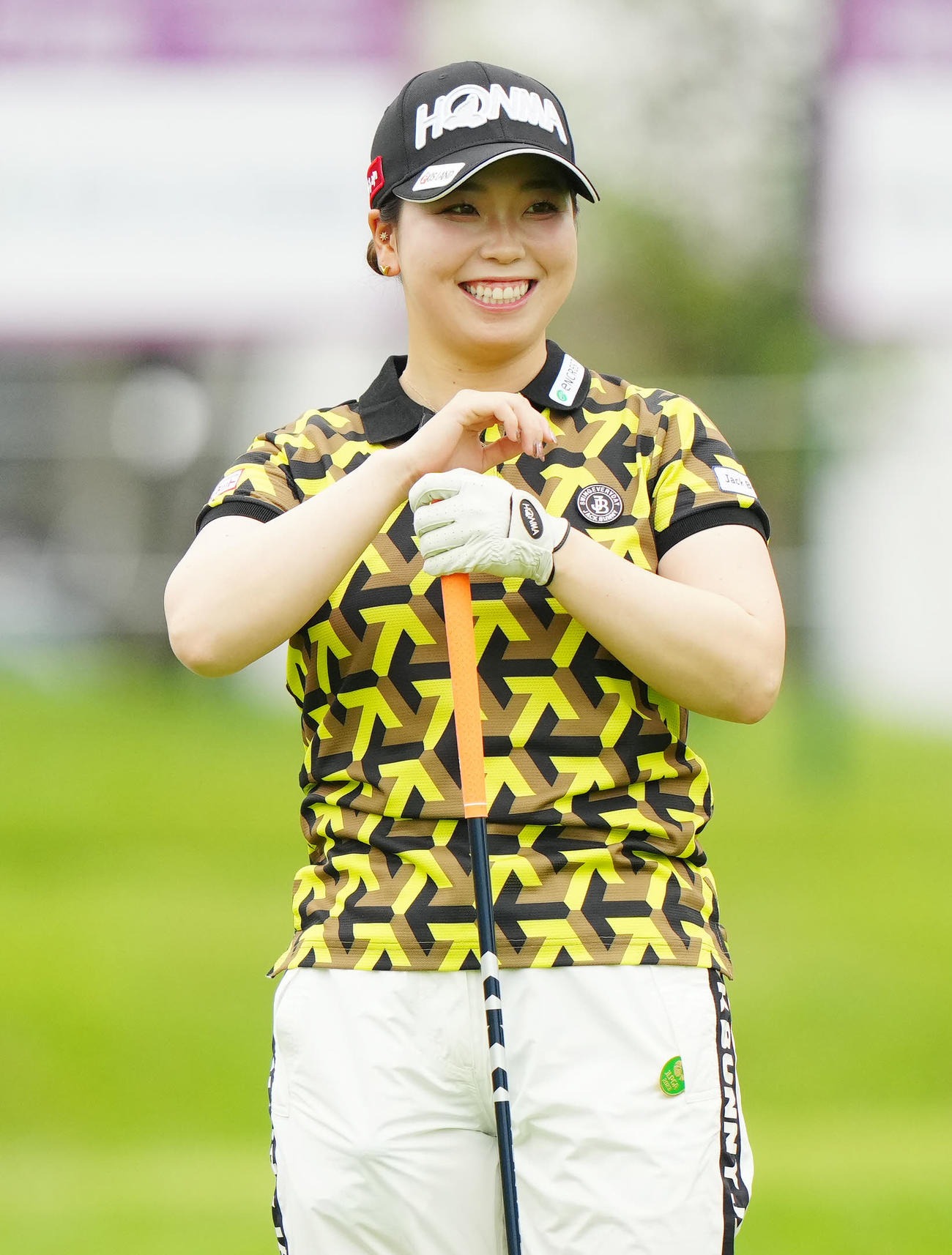 プロアマ戦で笑顔を見せる後藤未有（撮影・江口和貴）