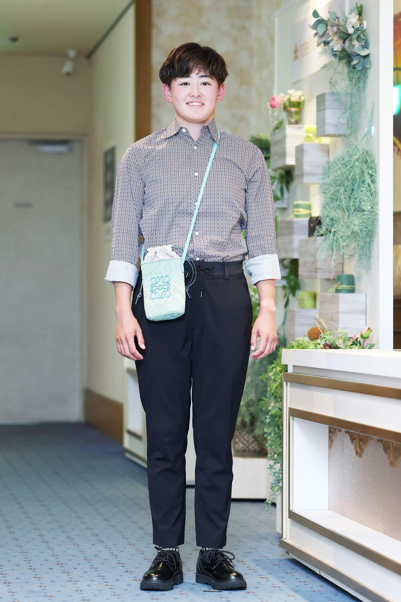 TOTOジャパンクラシック選手歓迎レセプションでドレスアップする岩井明（撮影・河田真司）