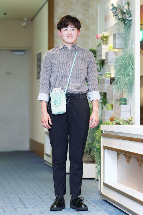 TOTOジャパンクラシック選手歓迎レセプションでドレスアップする岩井明（撮影・河田真司）