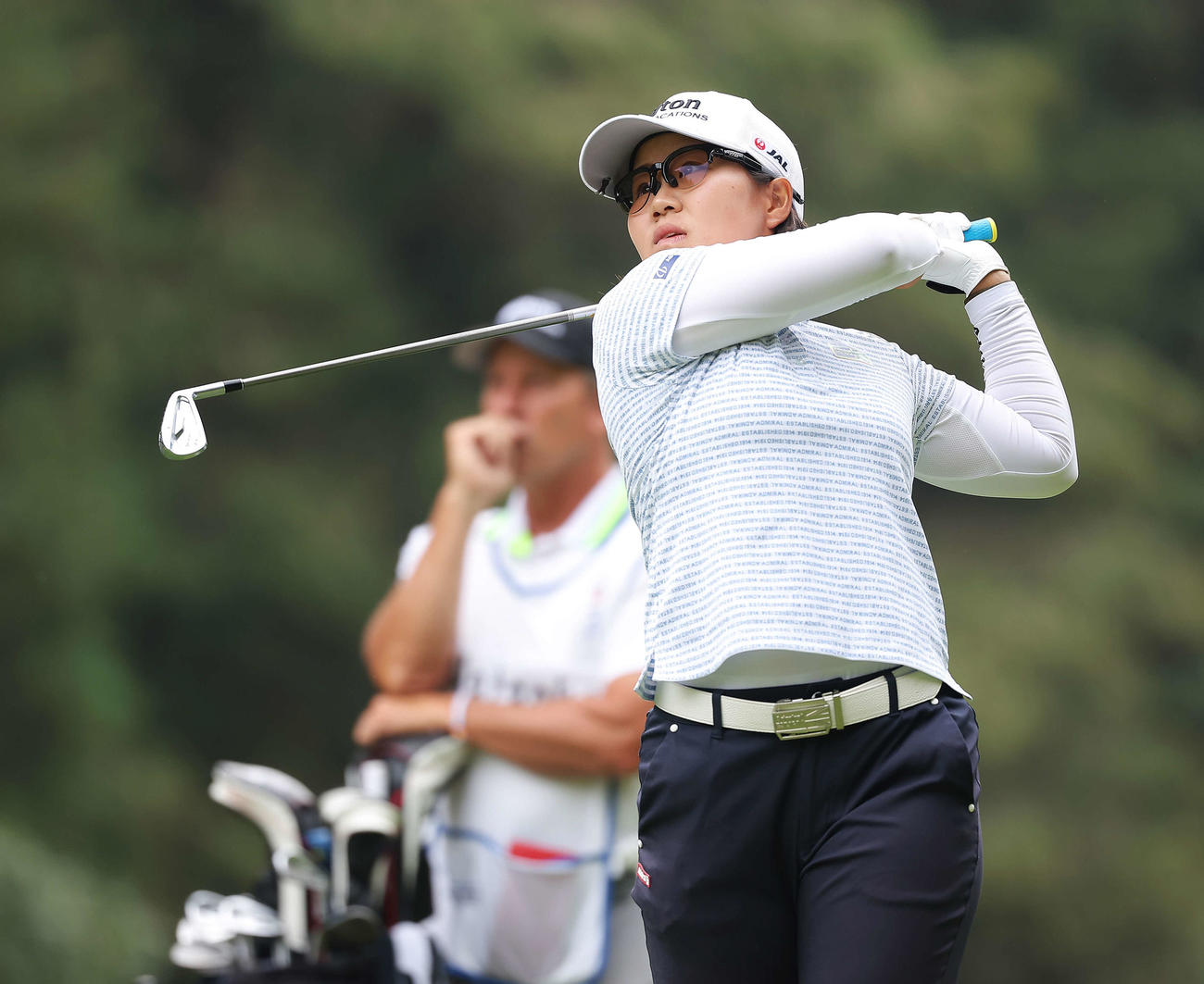 3番、ティーショットを放つ畑岡奈紗（撮影・河田真司）