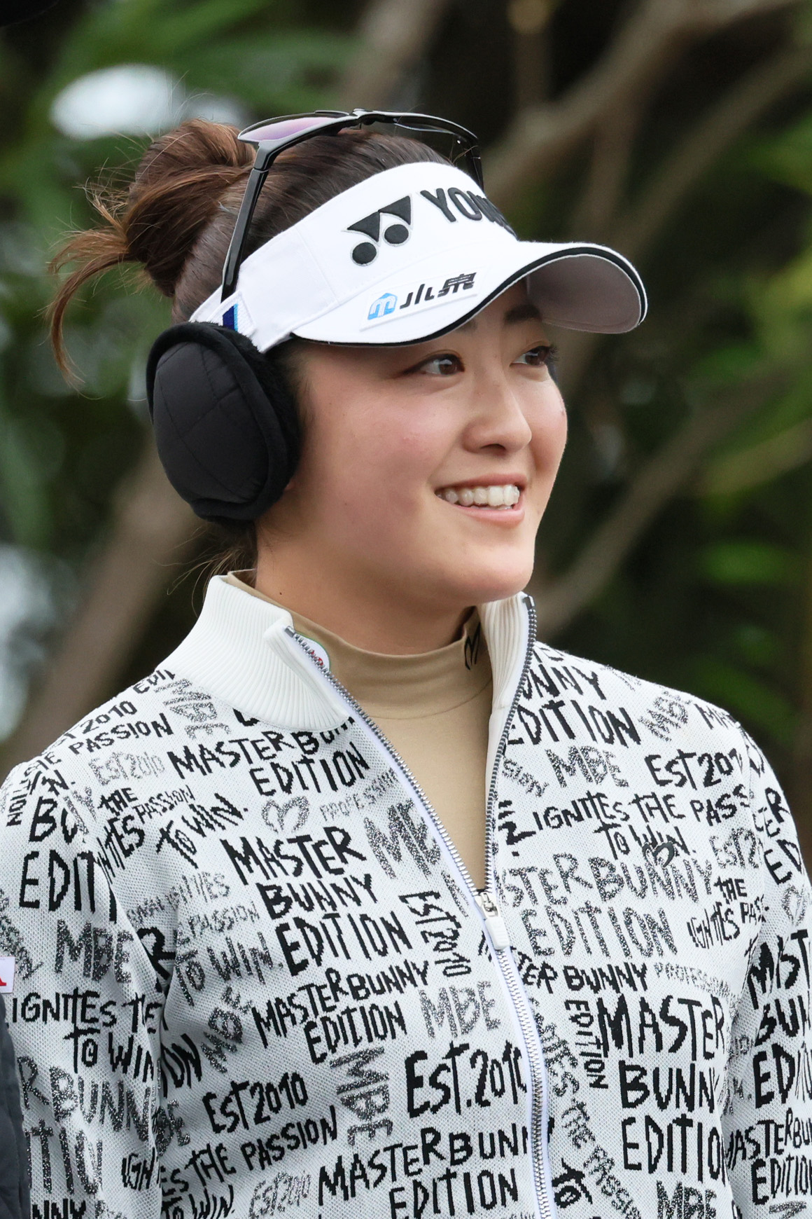 プロアマ戦を楽しむ岩井千（撮影・上山淳一）