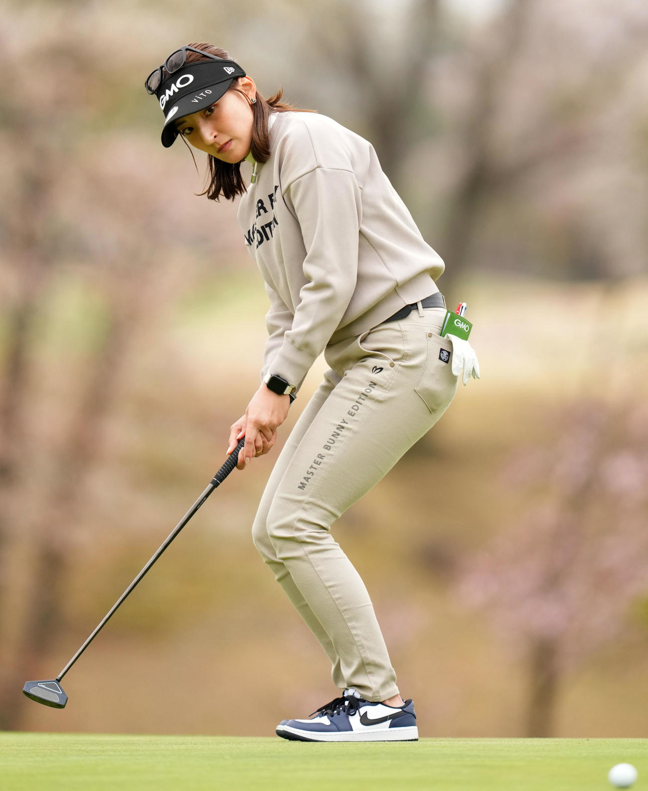 4番、バーディーを狙う脇元華（撮影・横山健太）