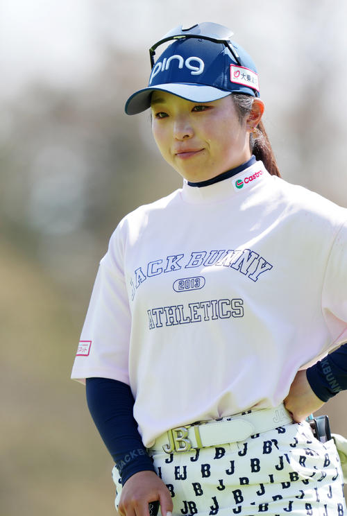 18番、優勝を逃し涙を流す佐久間（撮影・横山健太）
