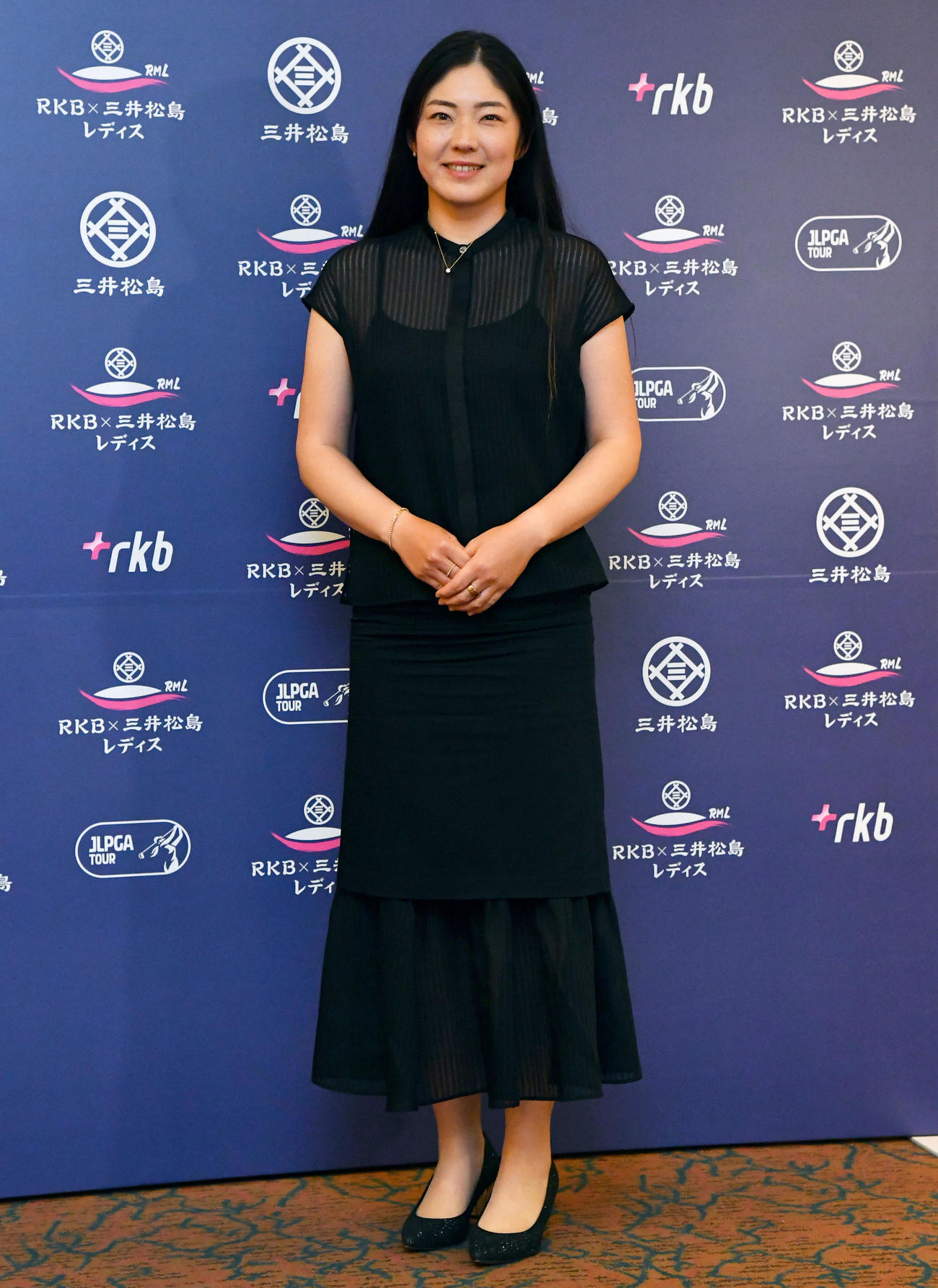 RKB×三井松島レディース　ドレスアップして前夜祭に出席する辻梨恵（撮影・岩下翔太）
