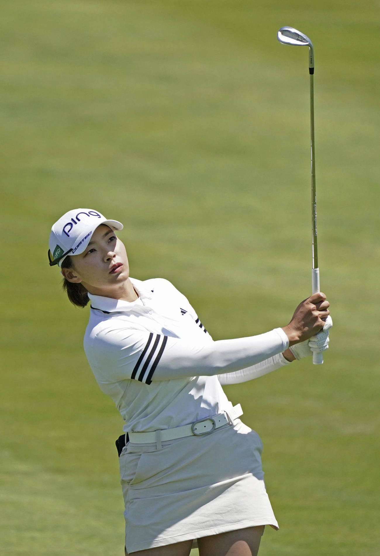 第2ラウンド、通算7アンダーで10位の渋野日向子（共同）