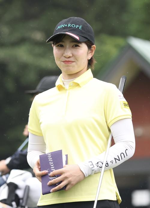 5番、カメラに向かってほほえむ蛭田（撮影・佐藤翔太）