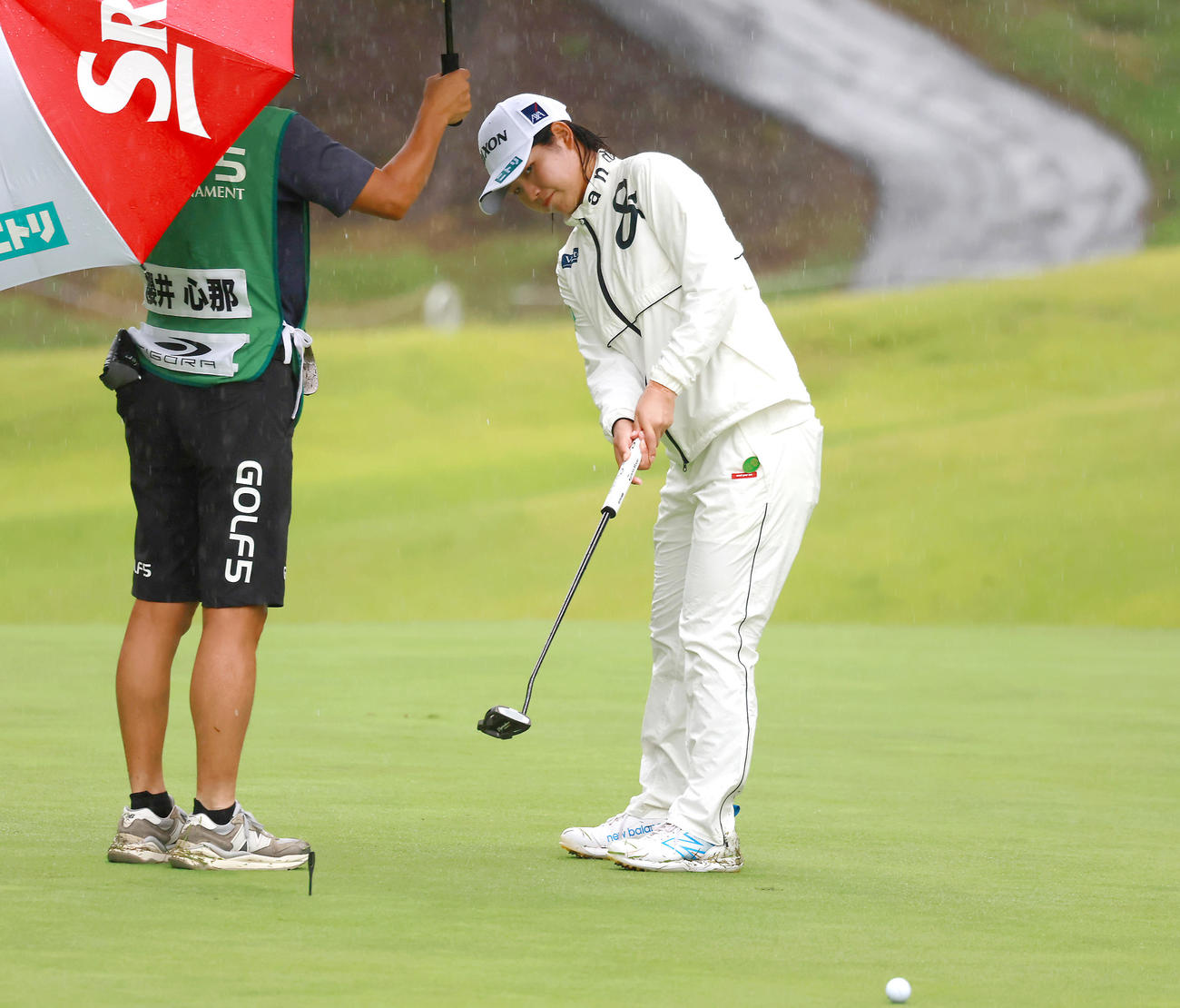 プロアマ戦で調整する桜井（撮影・上山淳一）