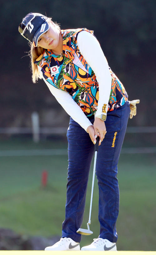 プロアマ戦で調整する桑木（撮影・上山淳一）