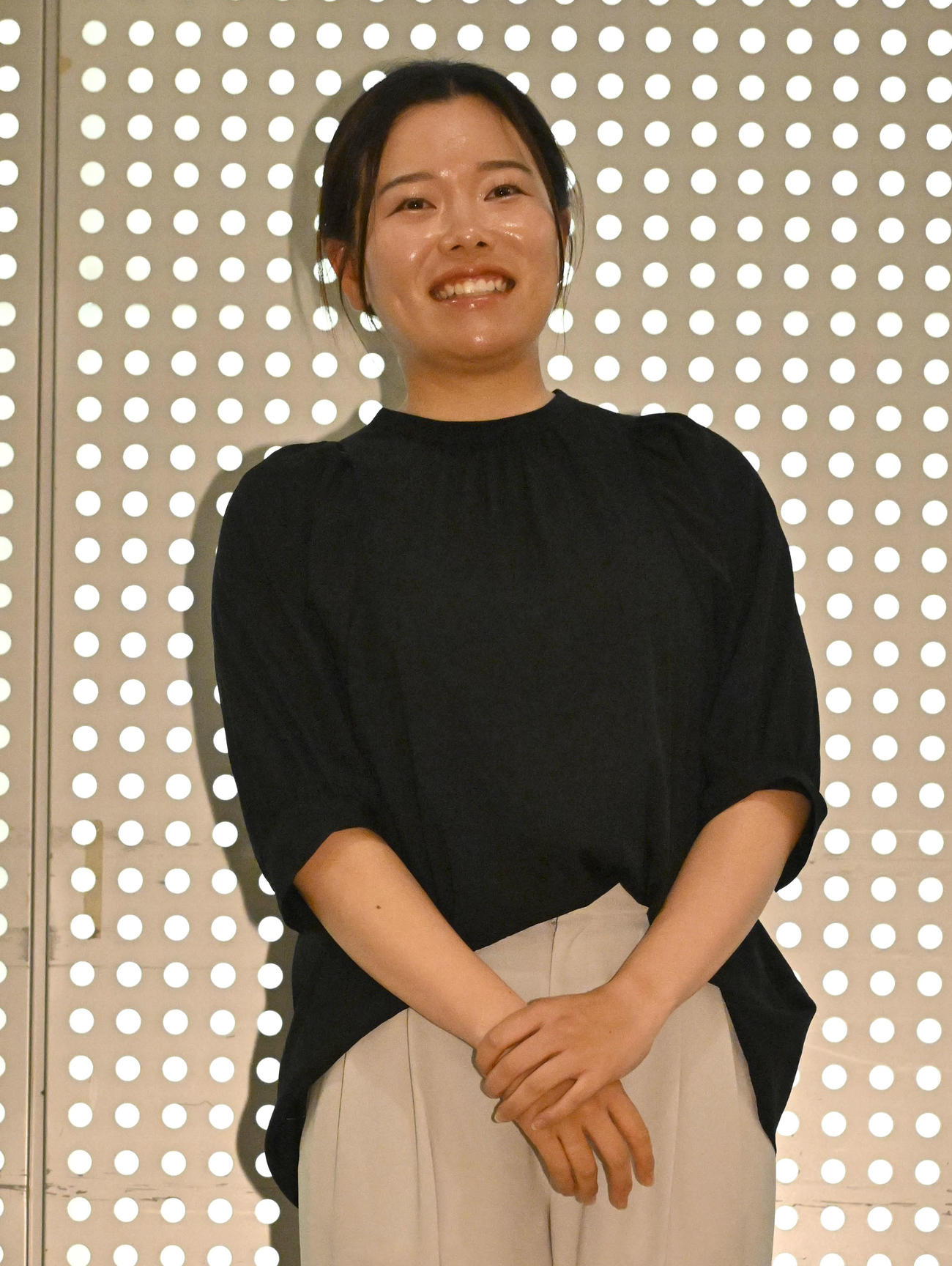 前夜祭に参加する勝みなみ（撮影・石井愛子）