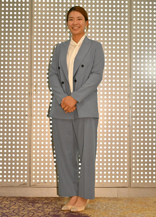 前夜祭に参加する渋野日向子（撮影・石井愛子）