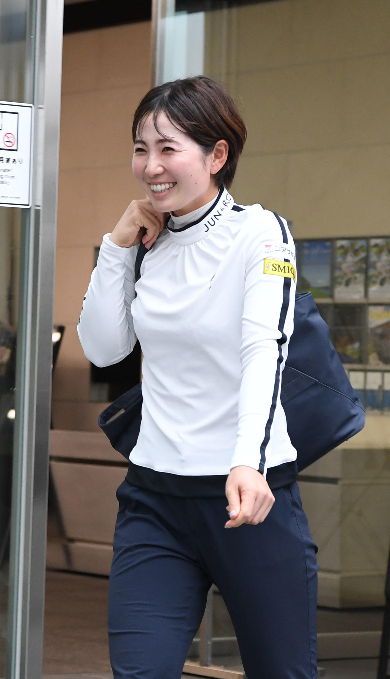 大会3日目が中止となり引き揚げる蛭田みな美（撮影・和賀正仁）